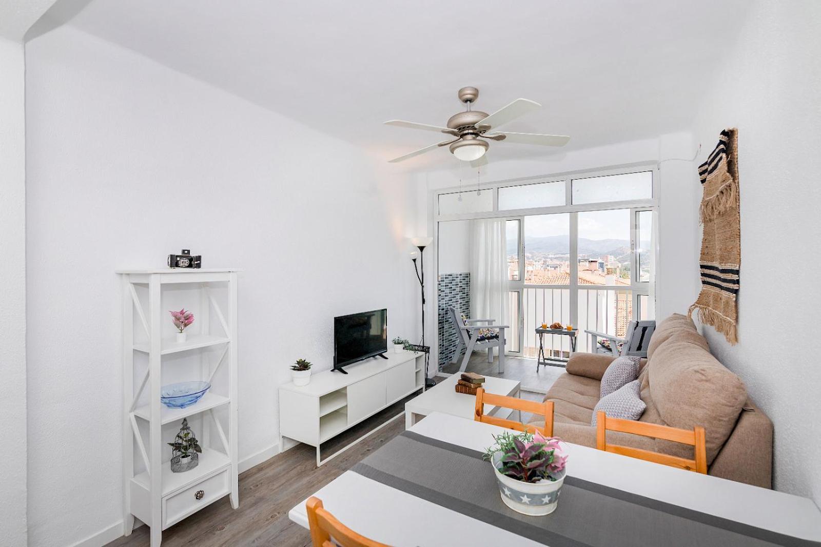 Impresionante Vista Al Mar - Elegante Apartamento มาลากา ภายนอก รูปภาพ