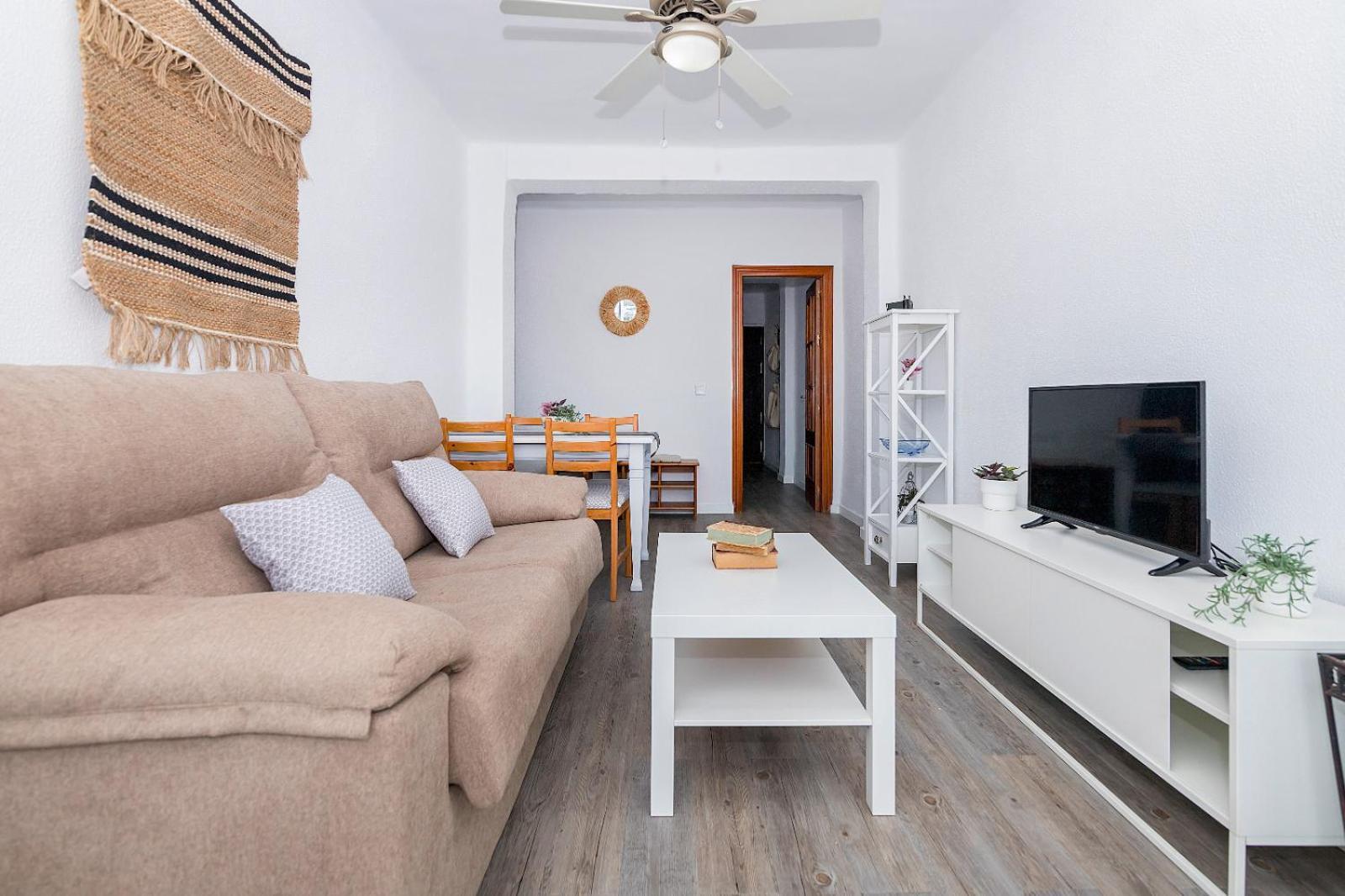 Impresionante Vista Al Mar - Elegante Apartamento มาลากา ภายนอก รูปภาพ